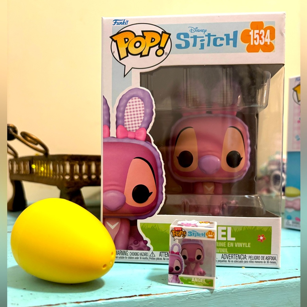 Disney Funko Pop Easter Lilo and Stitch, Angel with Bitty Pop Angel!!